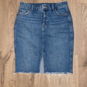 Old Navy Denim Skirt Size 6